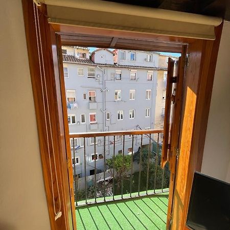 Pisito En Pleno Centro Lägenhet Santander Exteriör bild