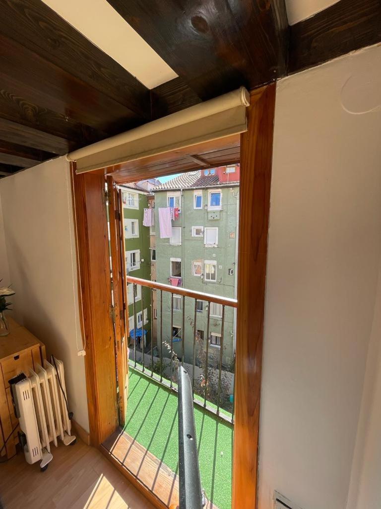 Pisito En Pleno Centro Lägenhet Santander Exteriör bild